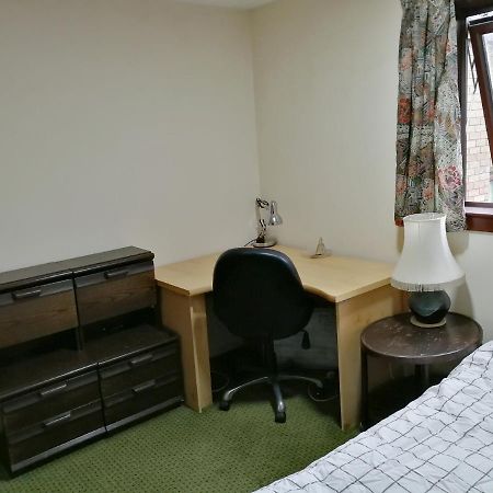 Guest House Private Room Near Glasgow City Centre Bagian luar foto