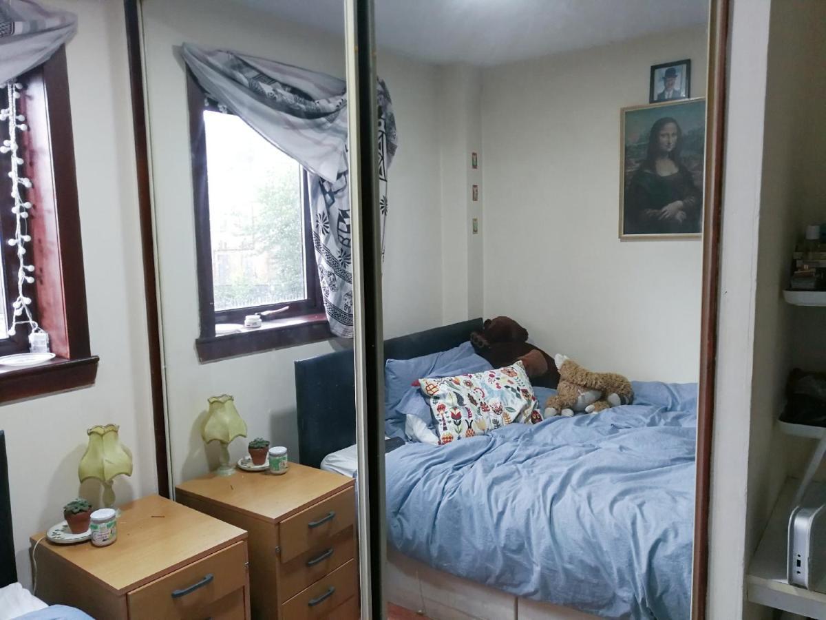 Guest House Private Room Near Glasgow City Centre Bagian luar foto